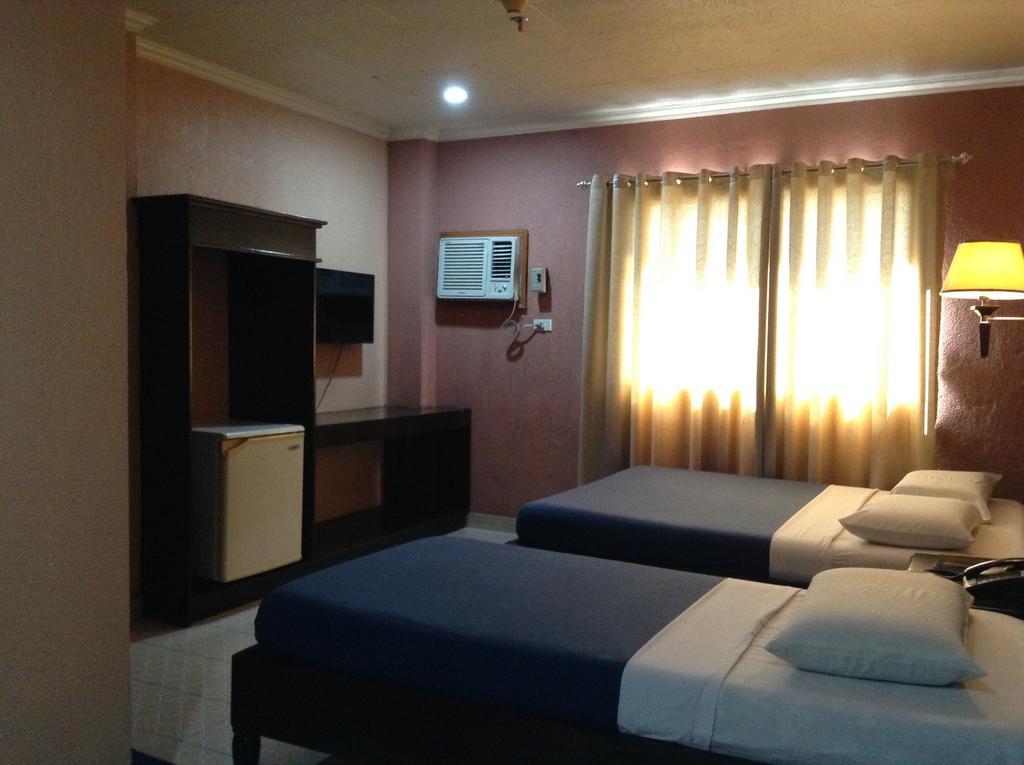 Miami Inn Cagayan de Oro Esterno foto