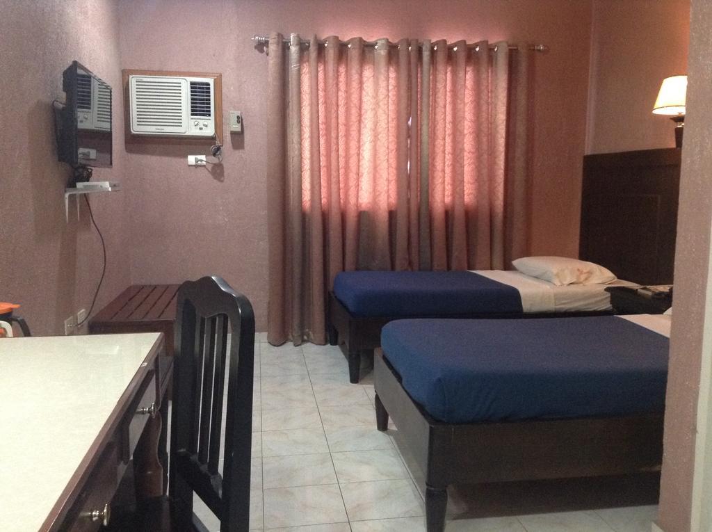 Miami Inn Cagayan de Oro Esterno foto