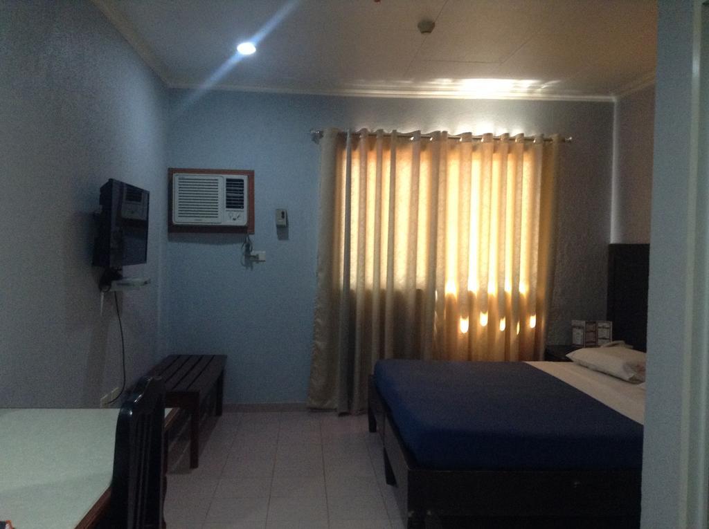 Miami Inn Cagayan de Oro Esterno foto