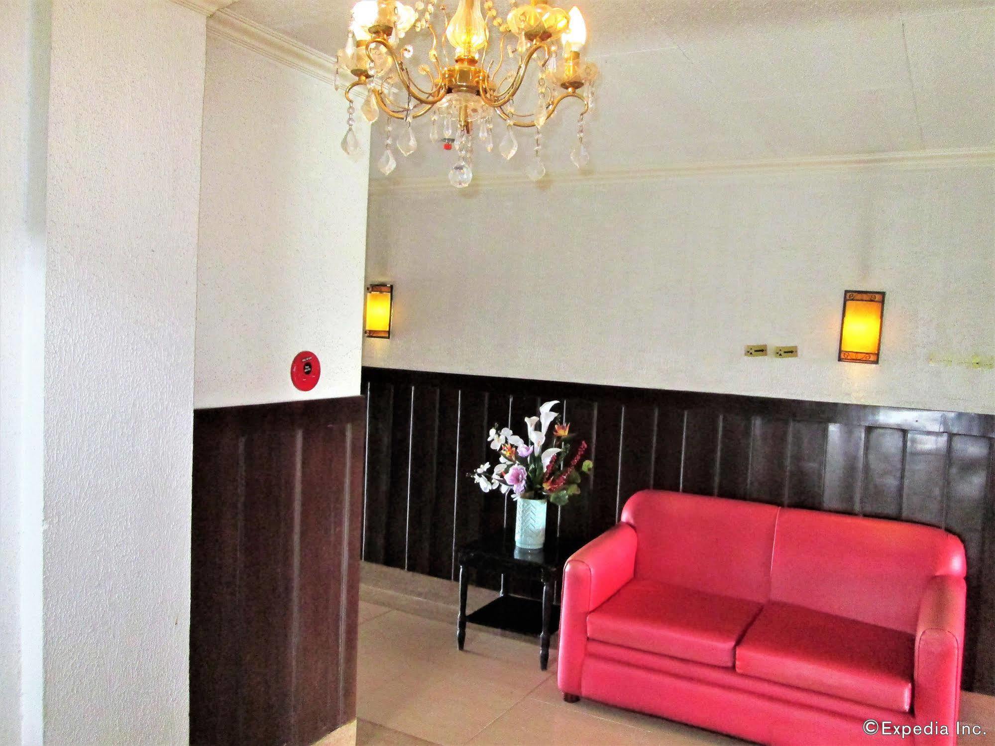 Miami Inn Cagayan de Oro Esterno foto