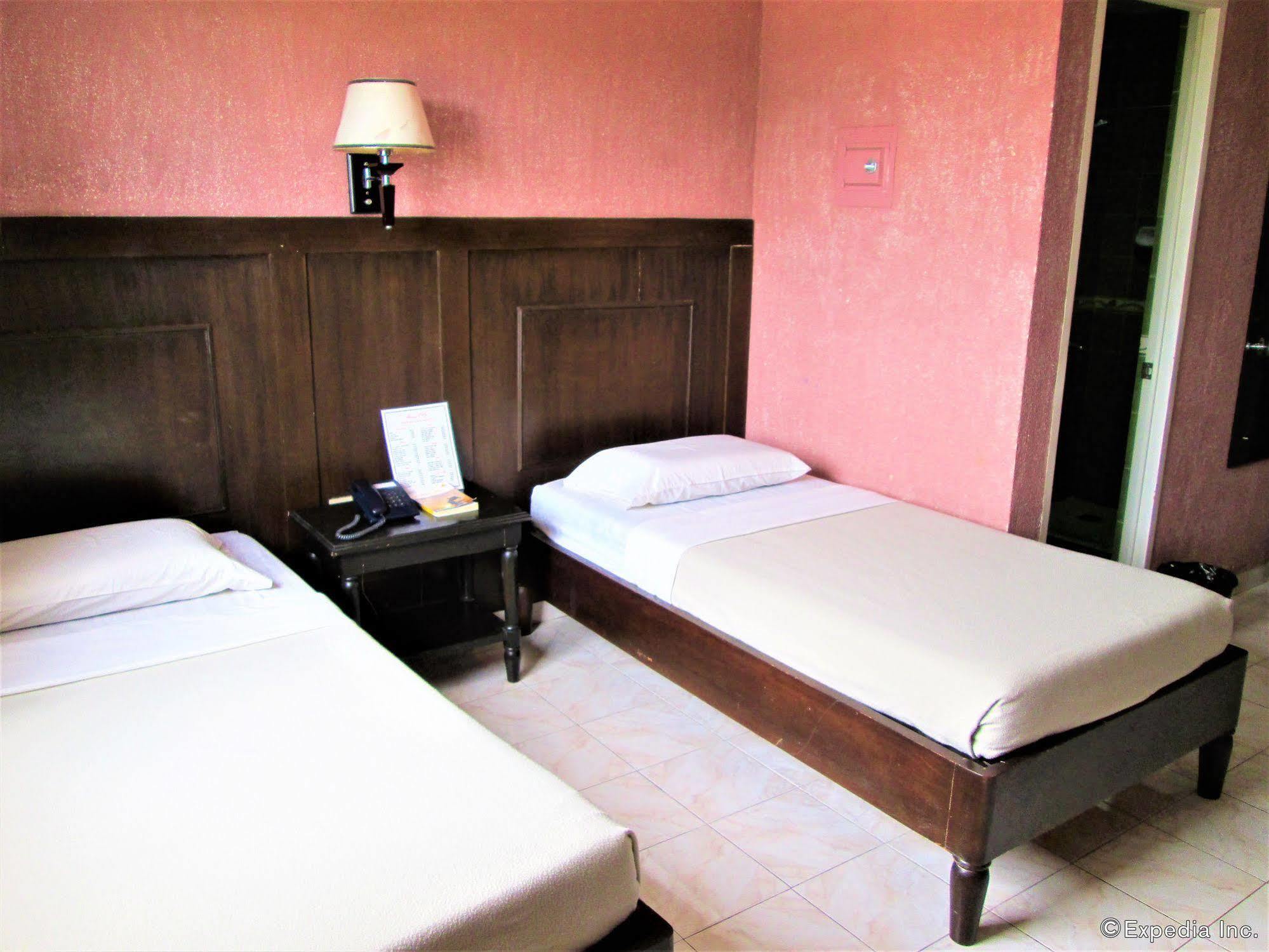 Miami Inn Cagayan de Oro Esterno foto