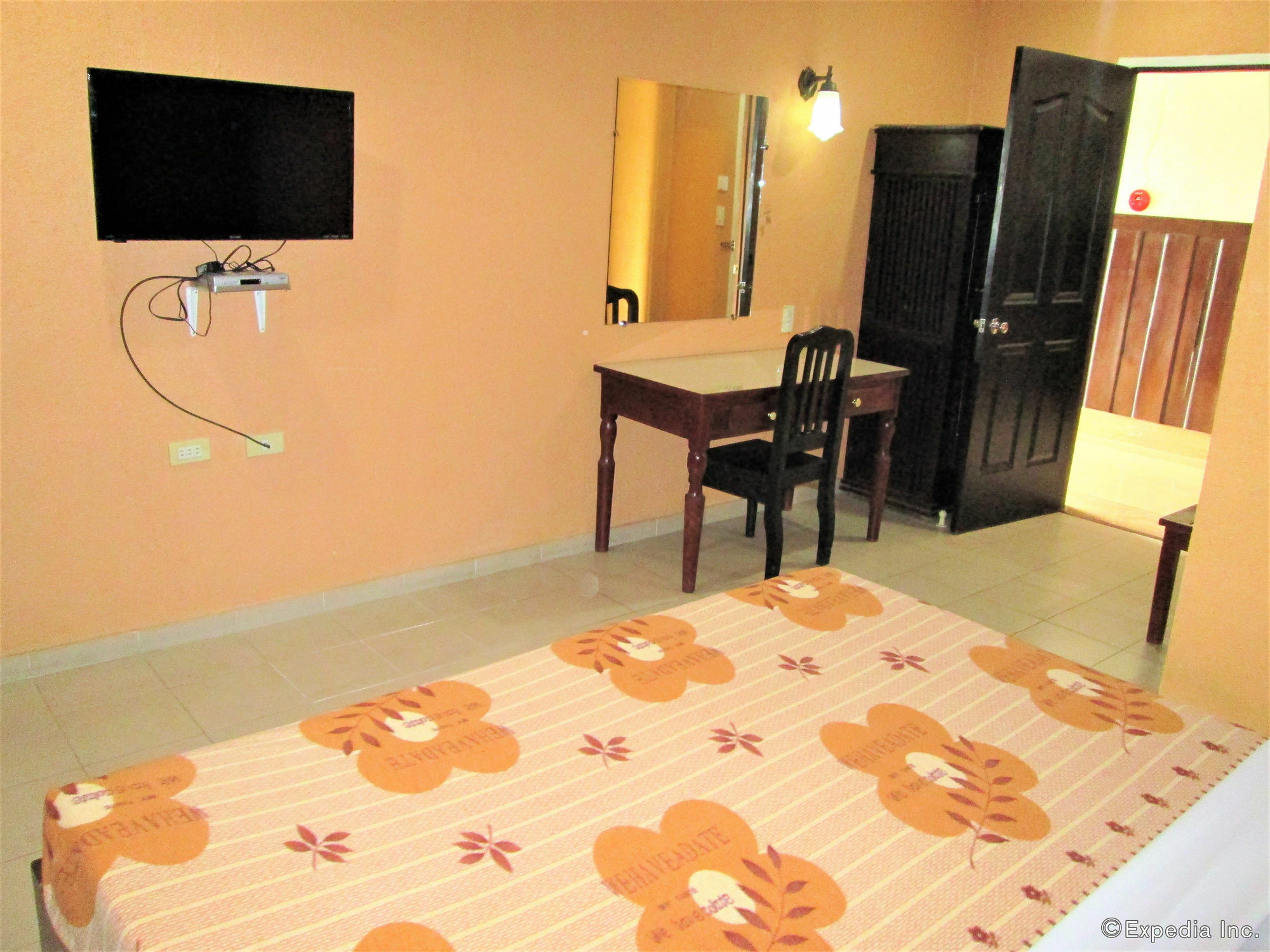 Miami Inn Cagayan de Oro Esterno foto